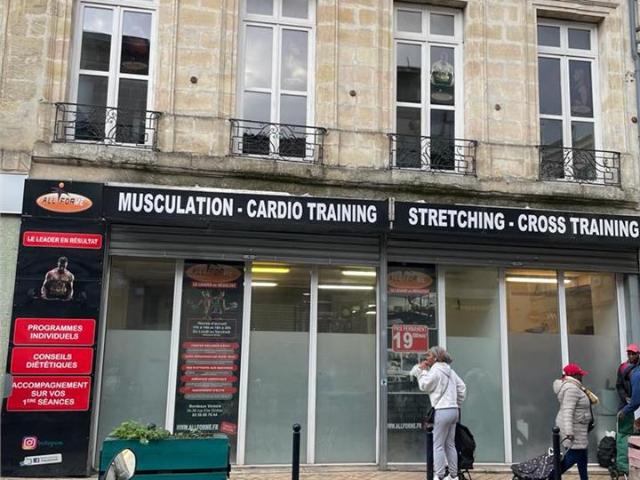 Local Commercial vente à Bordeaux, Victoire