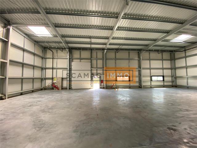 Local Commercial vente à Palaiseau, Breuillet