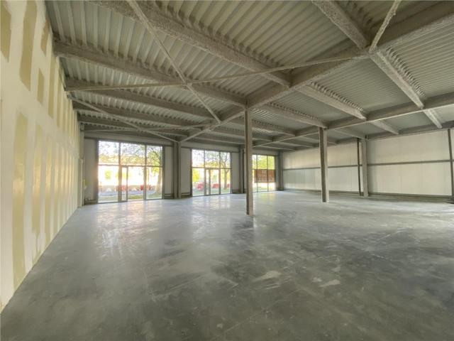 Local Commercial vente à Bordeaux, Sainte-eulalie