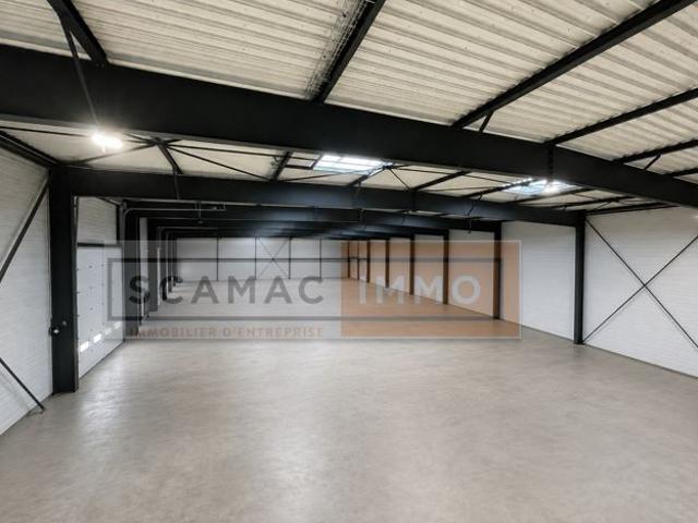 Local Commercial vente à Torcy, Chalifert