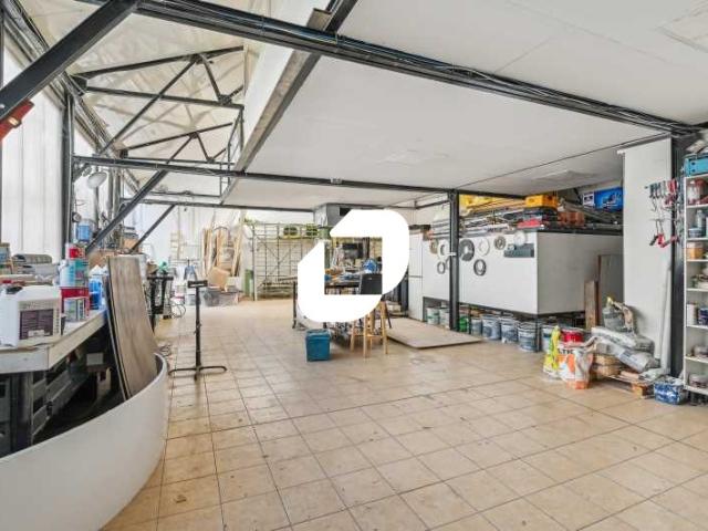 Local Commercial vente à Nanterre, Colombes