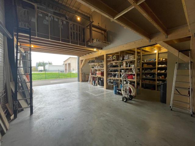 Local Commercial vente à Bourg-en-Bresse, Dagneux