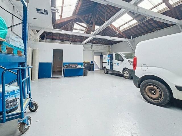 Local Commercial vente à Rouen, Elbeuf