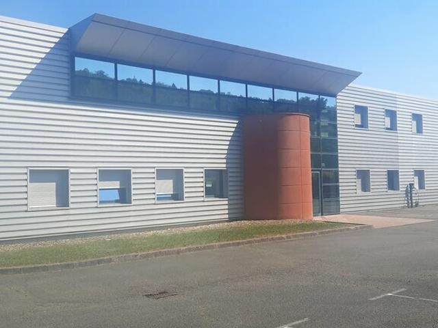 Local Commercial vente à Montbéliard, Etupes