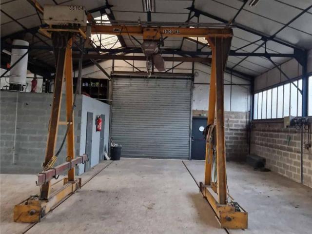 Local Commercial vente à Évreux, Evreux
