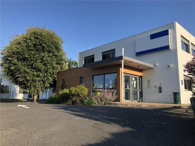 Local Commercial vente à Bordeaux, Eysines