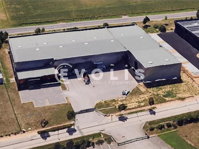 Local Commercial vente à Bourg-en-Bresse, Fareins