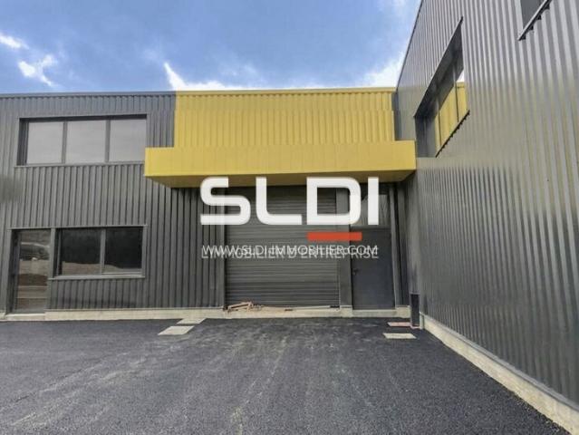Local Commercial vente à Bourg-en-Bresse, Frans