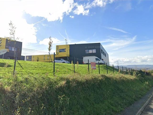 Local Commercial vente à Bourg-en-Bresse, Frans