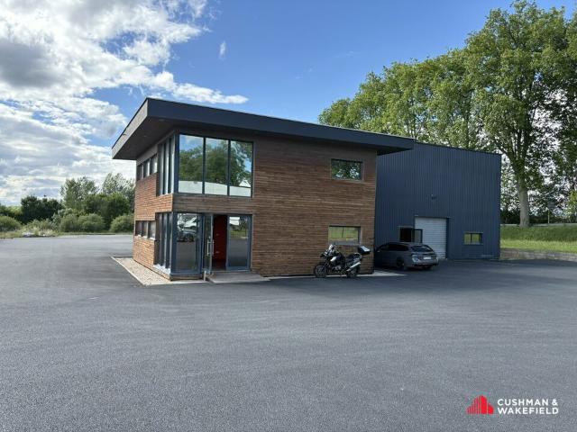 Local Commercial vente à Castres, Fréjeville