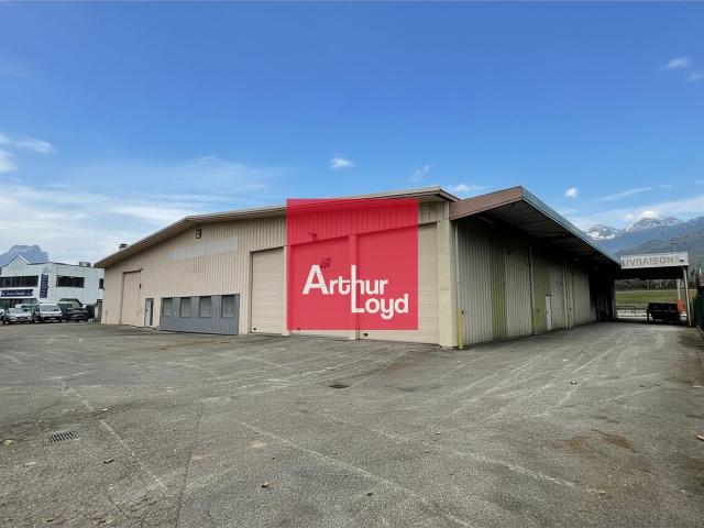 Local Commercial vente à Grenoble, Gières