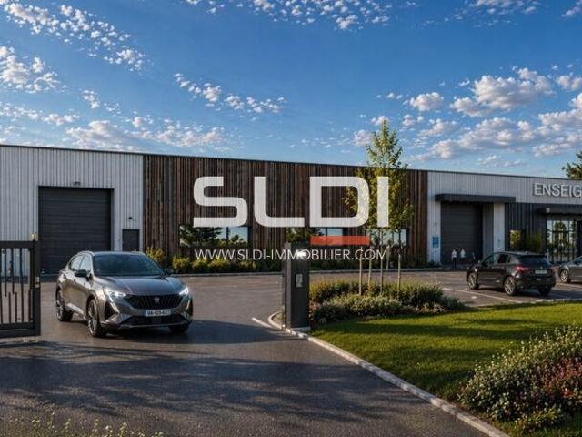 Local Commercial vente à Bourg-en-Bresse, Guéreins