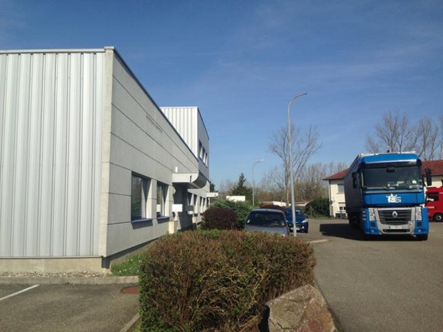 Local Commercial vente à Mulhouse, Habsheim