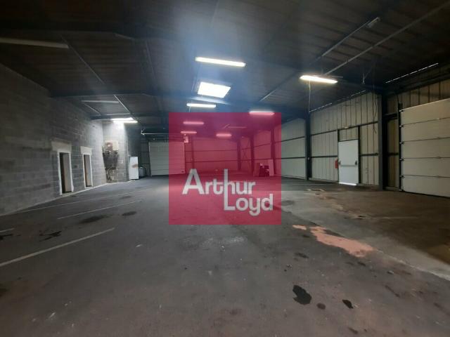 Local Commercial vente à Issoire