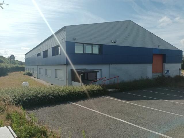 Local Commercial vente à Bernay, Saint-ouen-de-thouberville
