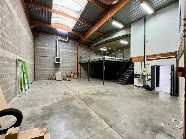 Local Commercial vente à Torcy, Lagny-sur-marne