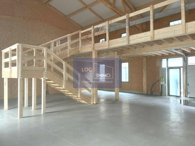 Local Commercial vente à Bordeaux, Le Haillan