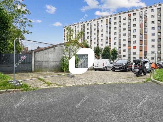 Local Commercial vente à Créteil