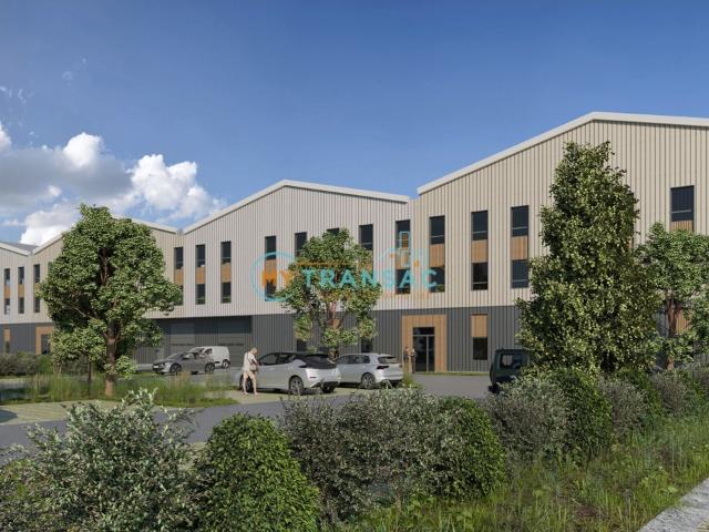 Local Commercial vente à Parc des Entrepreneurs, Limeil-Brévannes