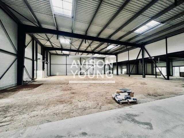 Local Commercial vente à Sarcelles, Louvres