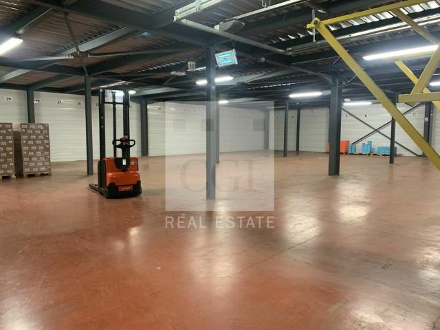 Local Commercial vente à Villefranche-sur-Saône, Rhône