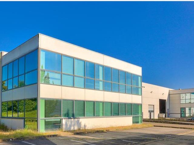 Local Commercial location à Palaiseau, Chilly-mazarin