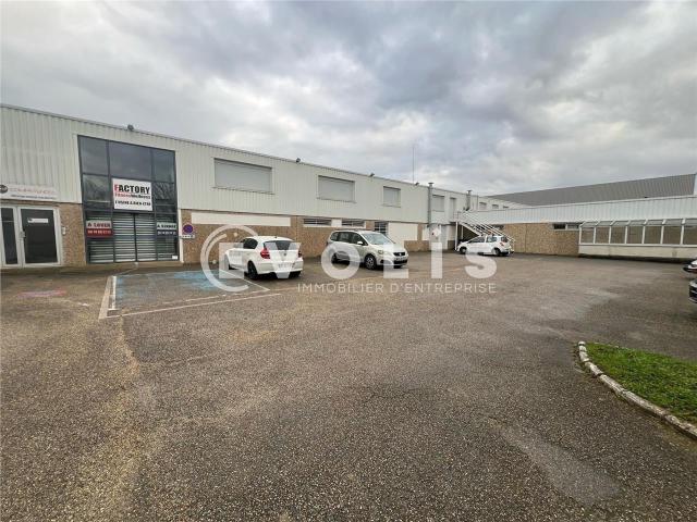 Local Commercial vente à Bourg-en-Bresse, Miribel