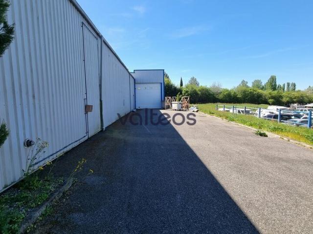 Local Commercial vente à Toulouse, Mondouzil