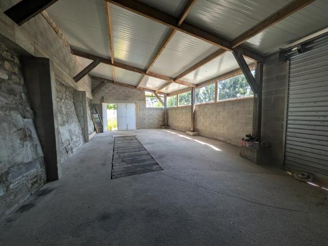Local Commercial vente à Rouen, Mont-saint-aignan