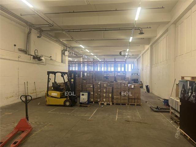 Local Commercial vente à Bobigny, Vaux-montreuil