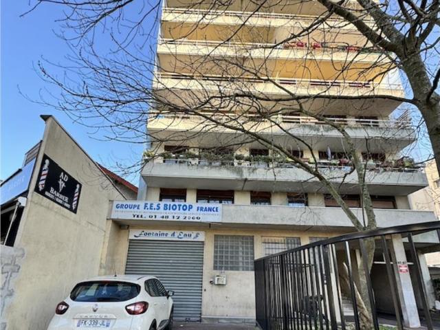 Local Commercial vente à Bobigny, Vaux-montreuil