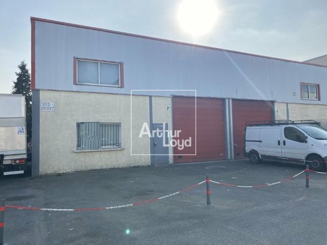 Local Commercial vente à Évry, Viry-châtillon