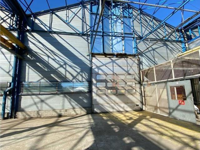 Local Commercial vente à Nantes, Couëron