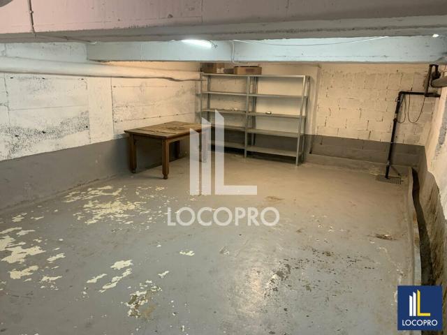 Local Commercial vente à Nice