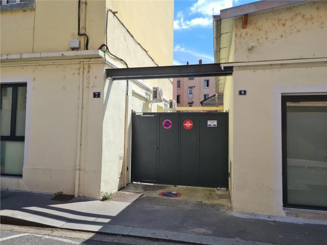 Local Commercial vente à Lyon, Métropole de Lyon