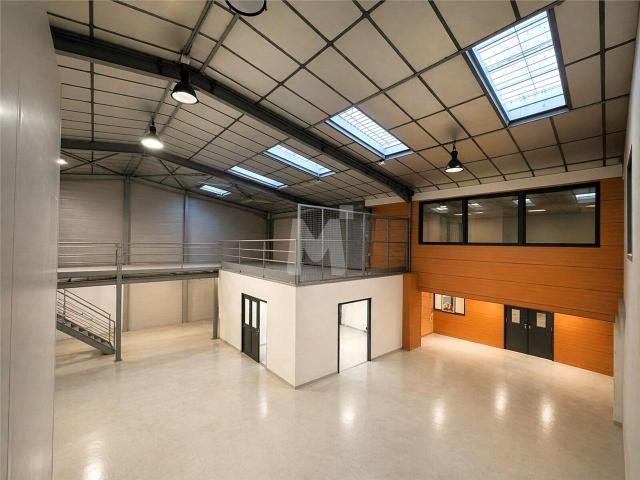 Local Commercial vente à Palaiseau