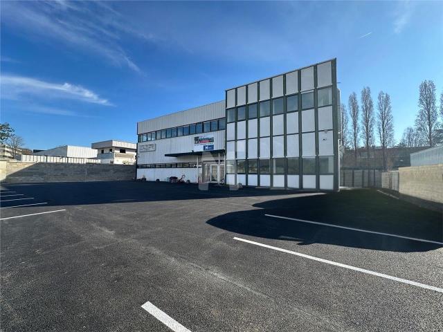 Local Commercial vente à ZA Les Glaises, Palaiseau