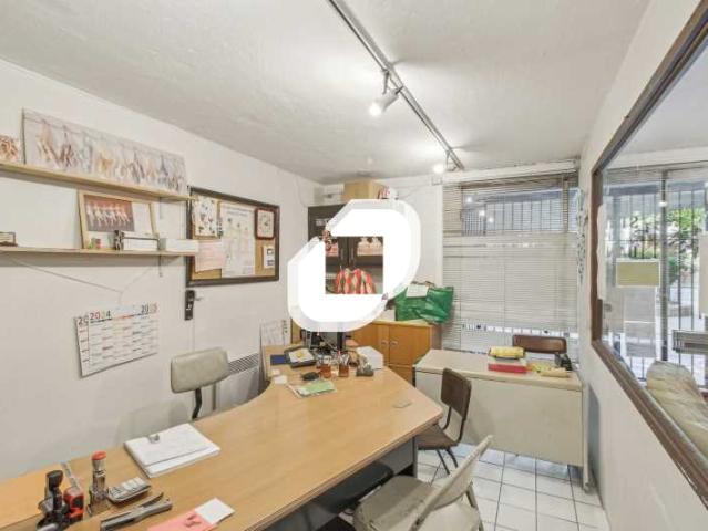 Local Commercial vente à Paris 19e Arrondissement, Paris