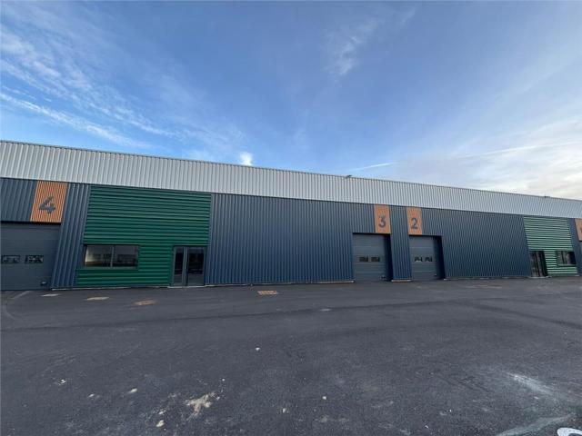 Local Commercial vente à Rouen, Petit-couronne