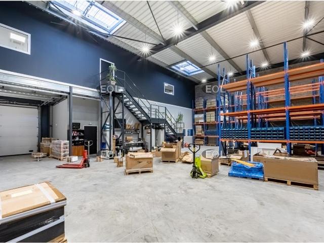 Local Commercial vente à Versailles, Plaisir
