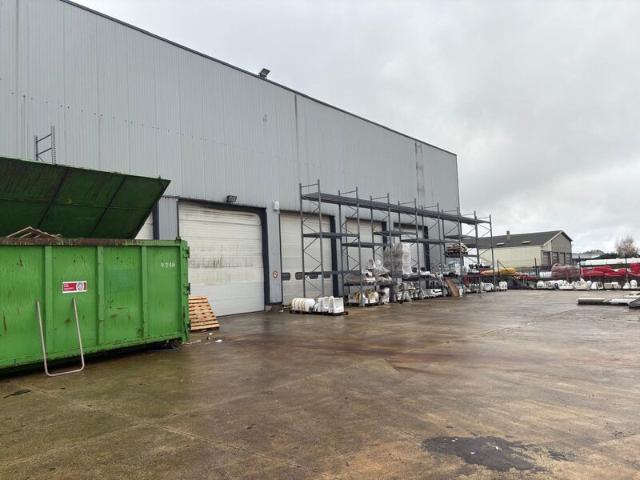Local Commercial vente à Torcy, Pontault-combault
