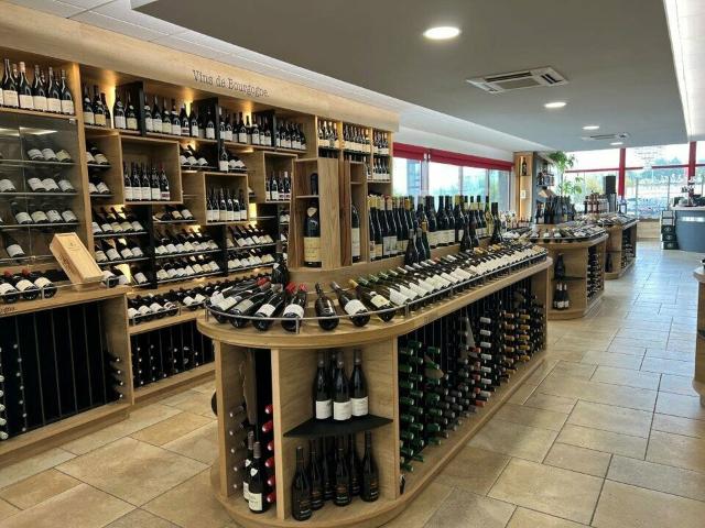 Local Commercial vente à Dijon, Quetigny