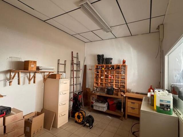 Local Commercial vente à Quimper, Bretagne