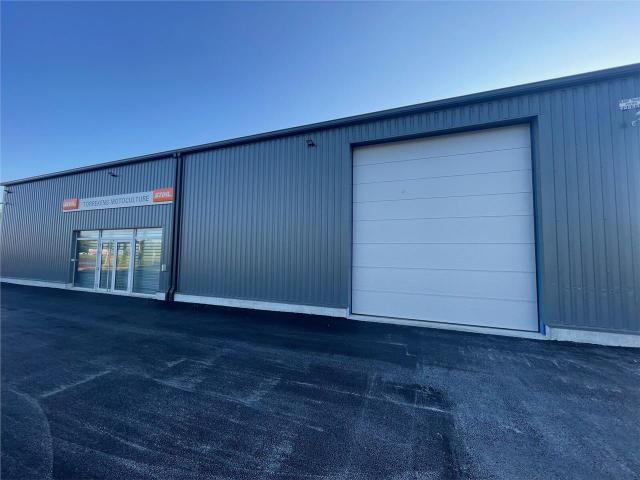 Local Commercial vente à Compiègne, Ressons-sur-matz