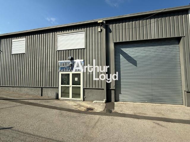 Local Commercial vente à Arrondissement de Draguignan, Roquebrune-sur-argens