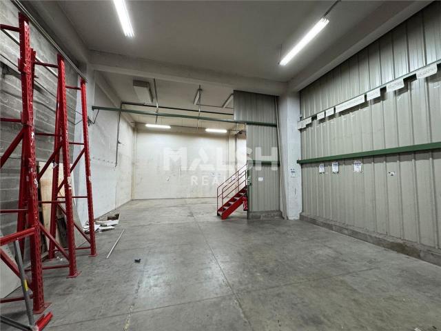 Local Commercial vente à Saint-Étienne, Saint-etienne