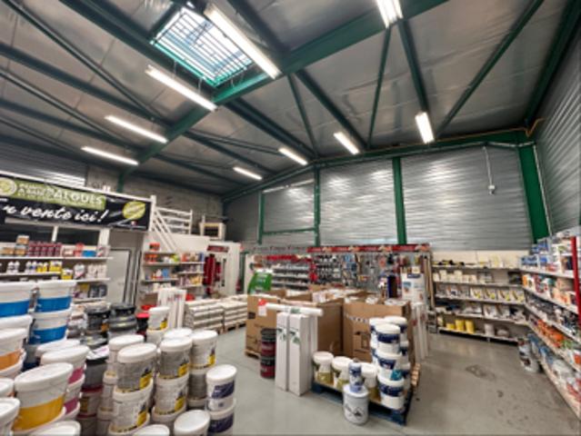 Local Commercial vente à Saint-Étienne, Saint-etienne