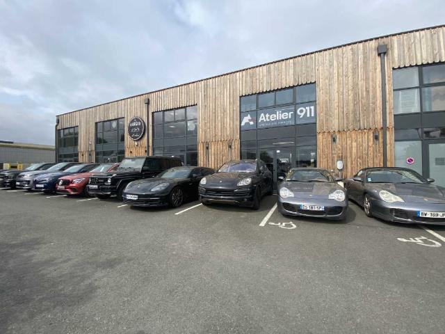 Local Commercial vente à Saint-jean-d'illac, Gironde