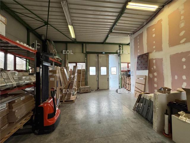 Local Commercial vente à Torcy, Saint-thibault-des-vignes