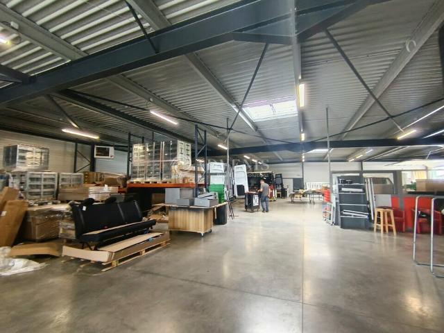 Local Commercial vente à Lille, Seclin